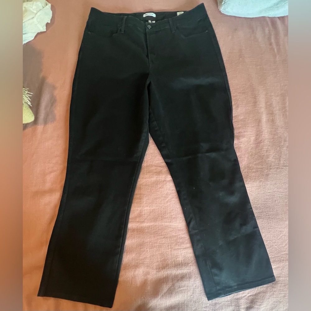 GOOD AMERICAN Sz18 Good Straight